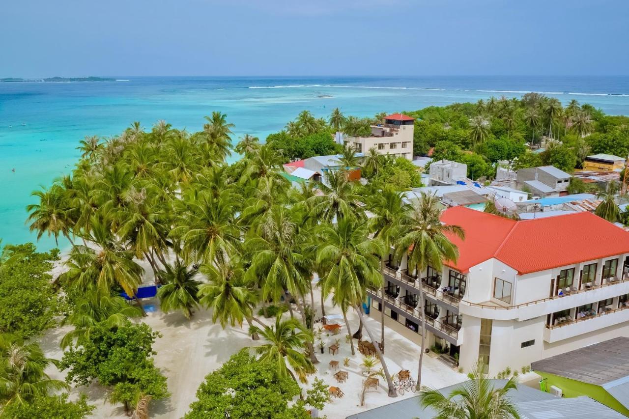 Kaani Beach Hotel At Maafushi Eksteriør billede