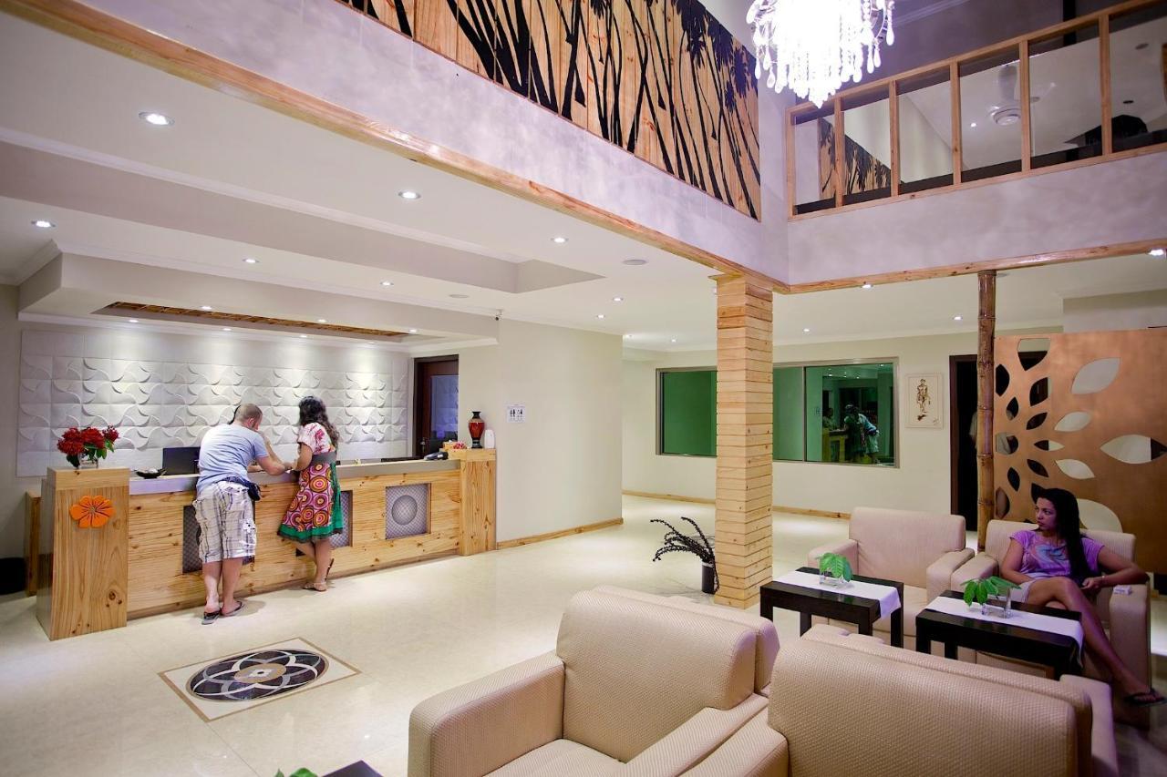Kaani Beach Hotel At Maafushi Eksteriør billede