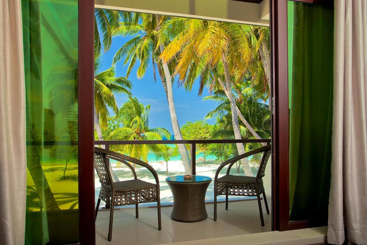 Kaani Beach Hotel At Maafushi Eksteriør billede