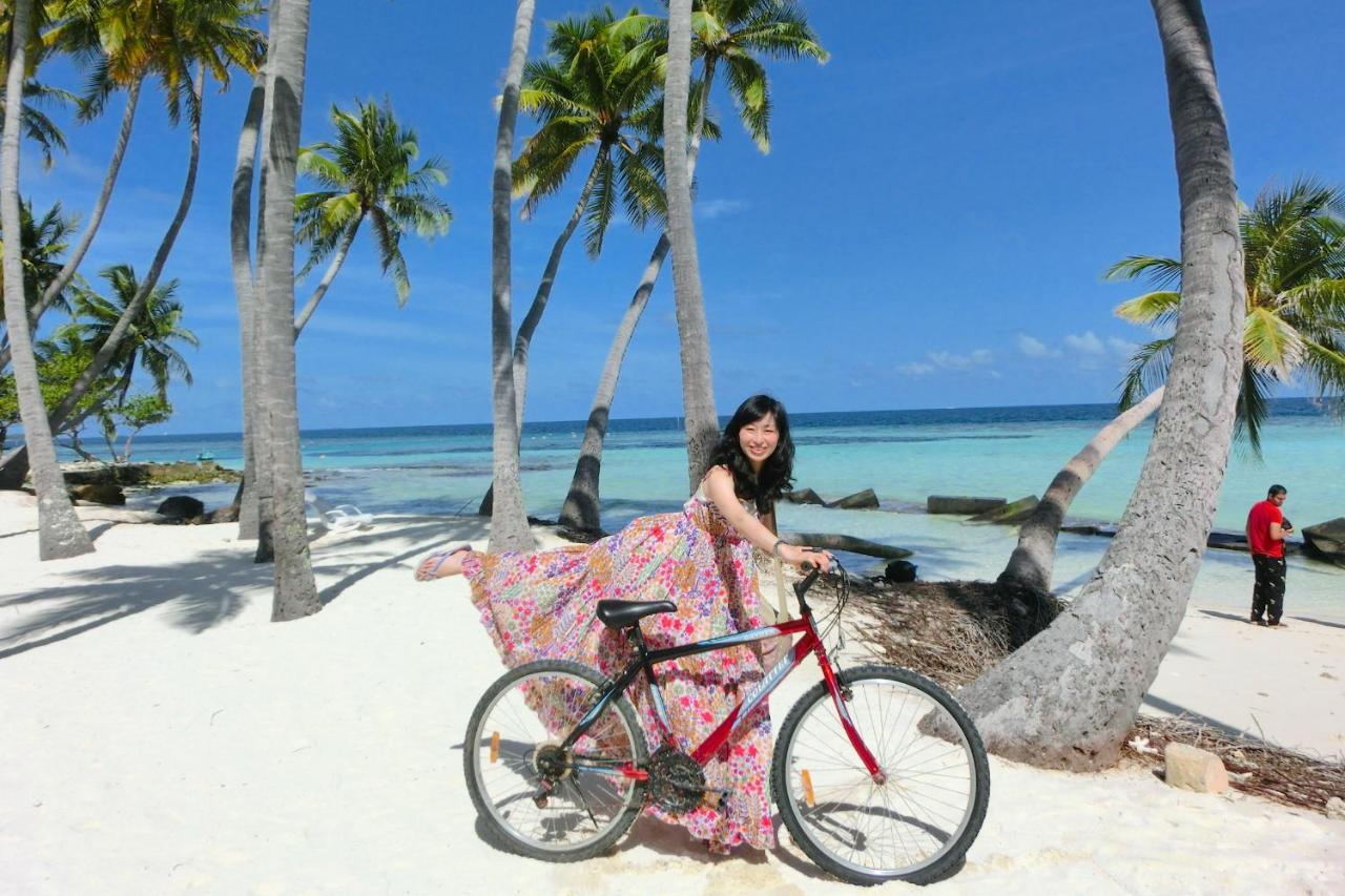 Kaani Beach Hotel At Maafushi Eksteriør billede